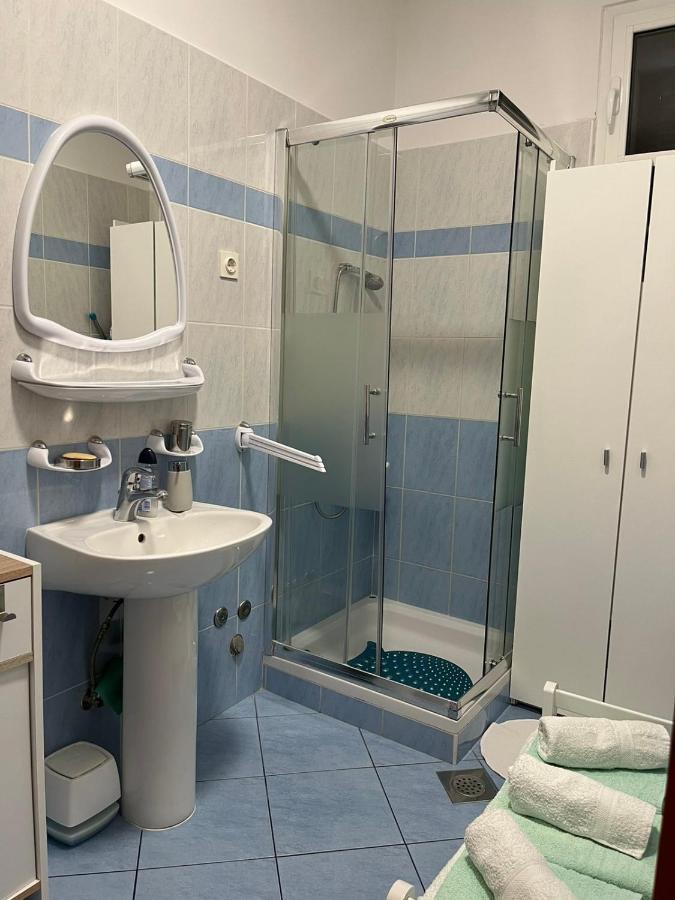 Gita Apartment Omišalj Екстериор снимка