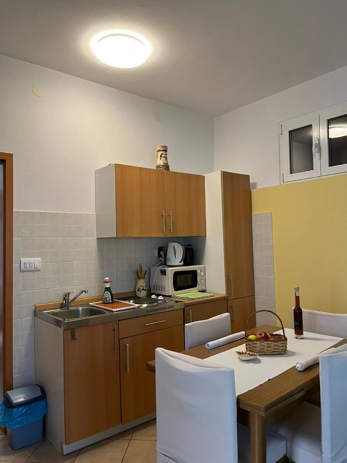 Gita Apartment Omišalj Екстериор снимка